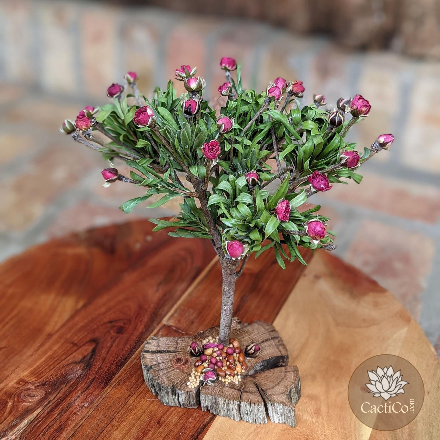 Handcrafted Naturally Dried Flower Centerpiece – Long-Lasting & Timeless Décor