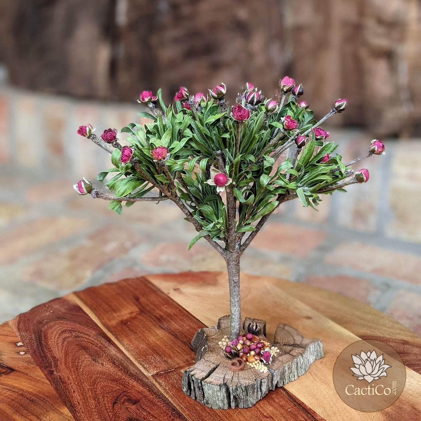 Handcrafted Naturally Dried Flower Centerpiece – Long-Lasting & Timeless Décor